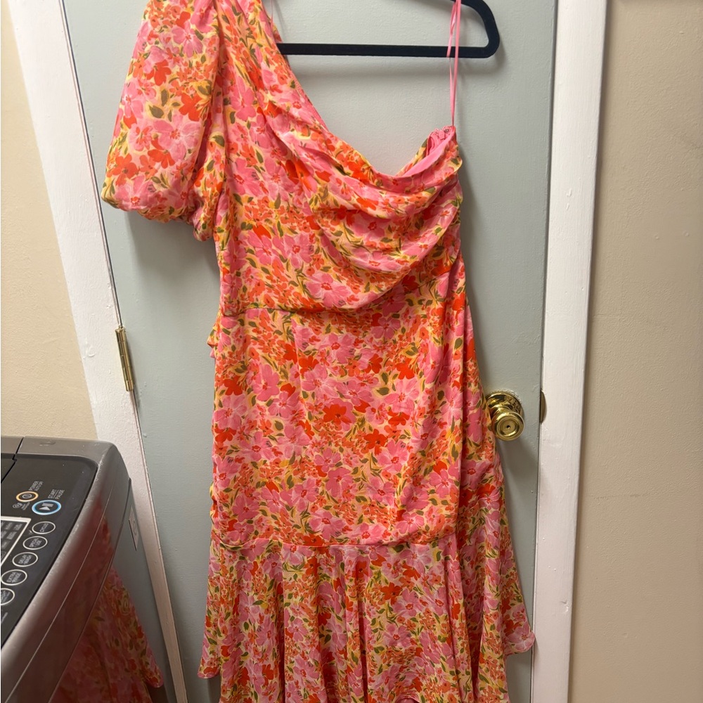 ASTR the Label Santorini Floral One Shoulder dress in pink multi floral